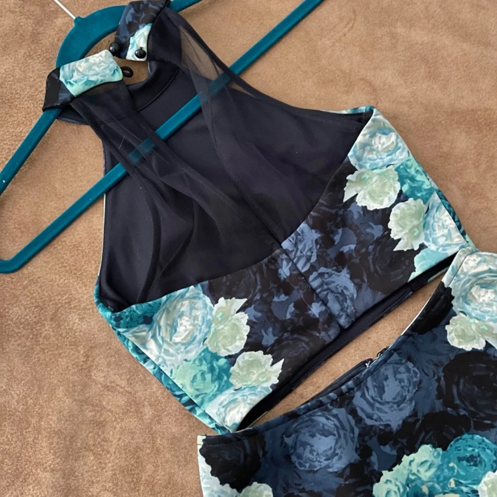 TEEZE ME Dress 2-Piece Size 1/2 - Picture 7 of 16